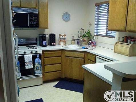 2nd image of 1921 Glenoaks Blvd Unit 197