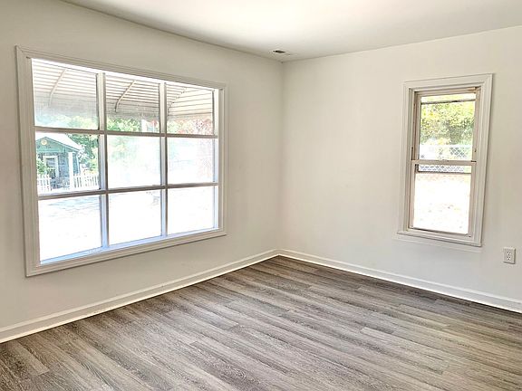 4th image of 605 9th St