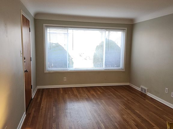 4th image of 1222 E Lincoln Ave APT 1