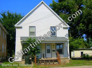 188 W 10th St, Waterloo, IA 50702