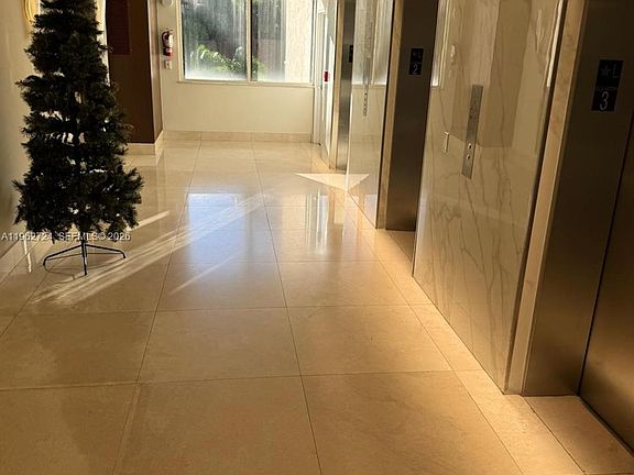 3rd image of 540 Brickell Key Dr APT 1505