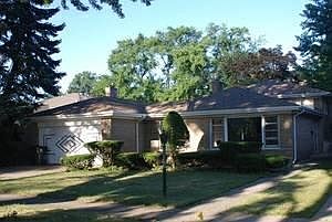1st image of 6800 N Kedvale Ave