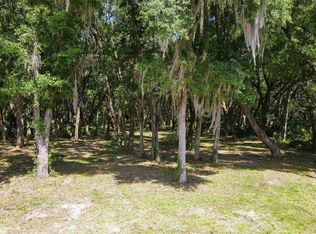Emeralda Island Rd, Leesburg, FL 34788