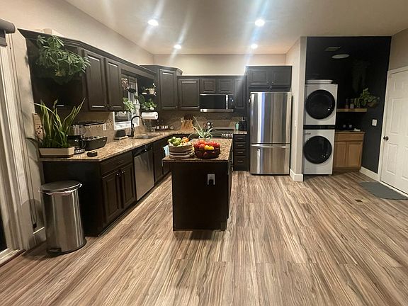 3rd image of 5904 NW 95th Ct