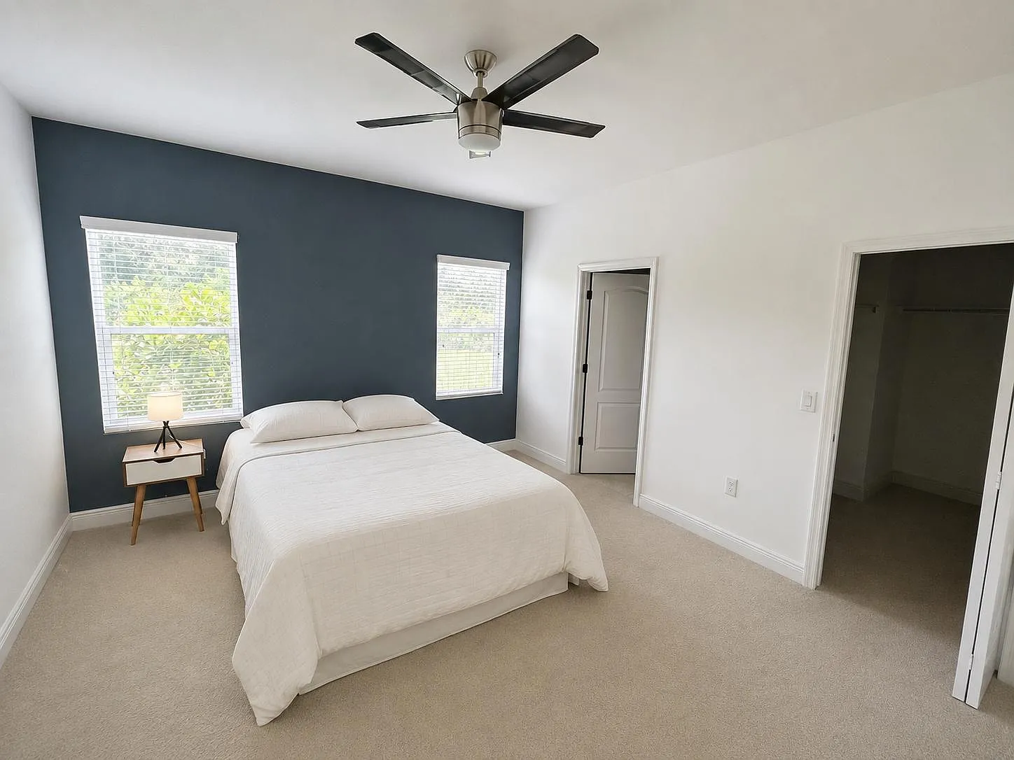 3 bed, 1.0 bath, 1744 sqft, $1,997 — Photo 1