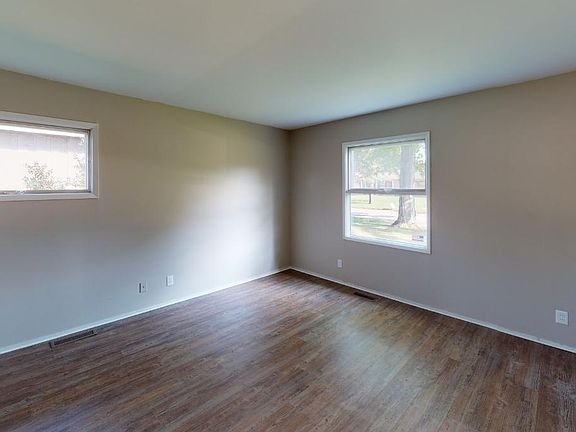 5th image of 1408 W Ashland Ave