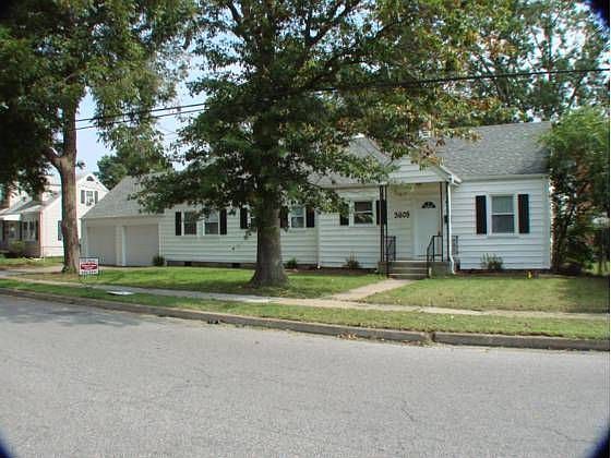 2nd image of 3608 Humboldt St