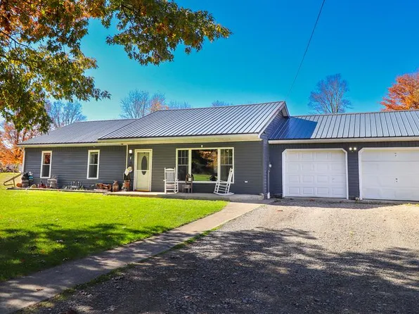 28 Center St, Savona, NY 14879