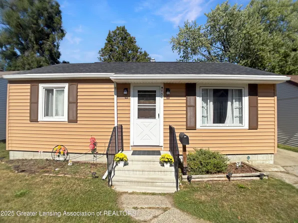 701 E Willard Ave, Lansing, MI 48910