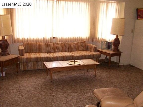5th image of 687-805 Magnolia Way