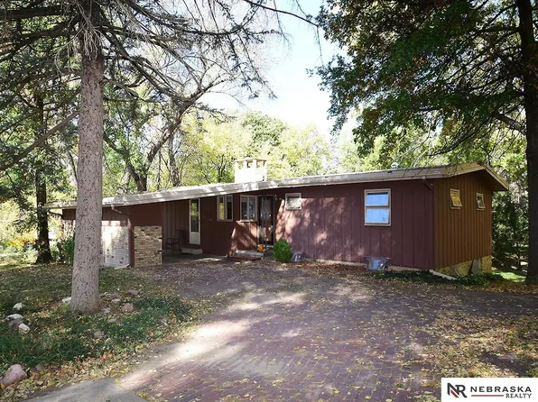 140 S Boswell Ave, Crete, NE 68333