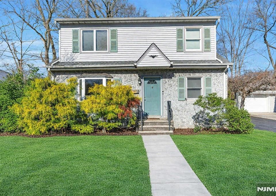 1st image of 60 Westview Dr