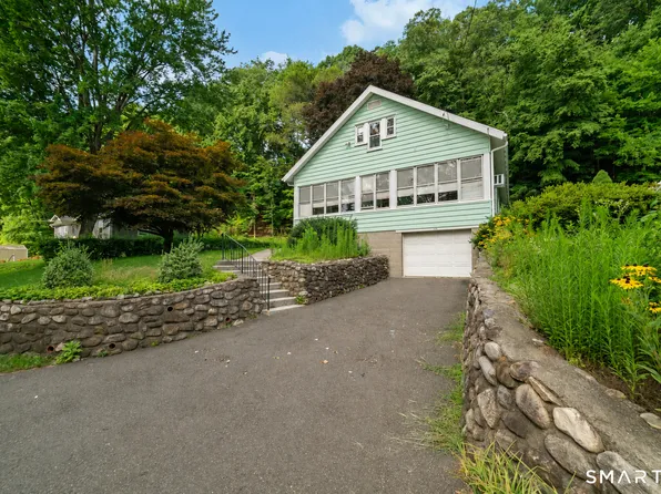 172 Cedar Street, Seymour, CT 06483