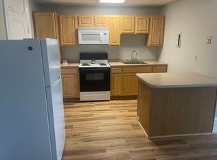70 Front St #4, Rollinsford, NH 03869