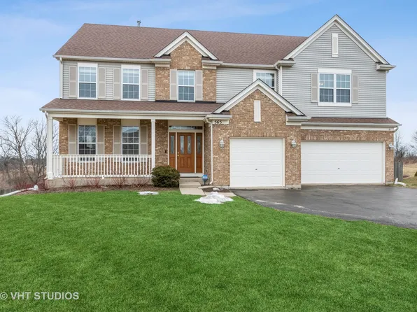 565 W Highplains Rd, Round Lake, IL 60073