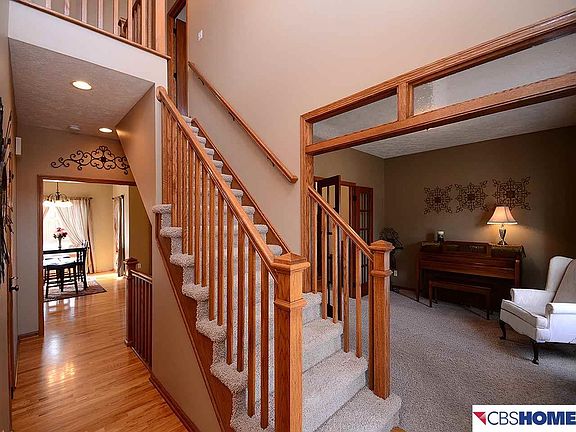 2nd image of 2220 Broadwater Dr