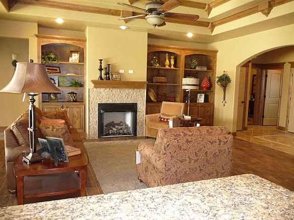 5th image of 3701 NE Cypress
