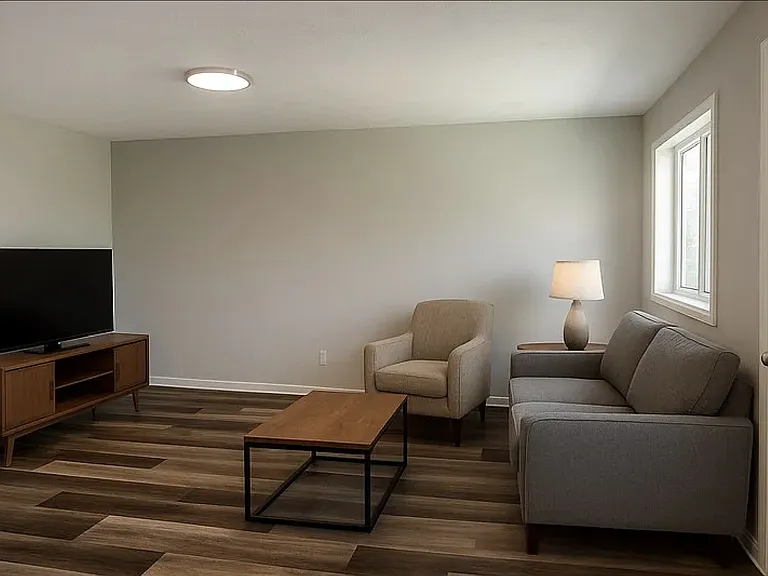 Elmwood388 (TF) - 2 — Photo 2