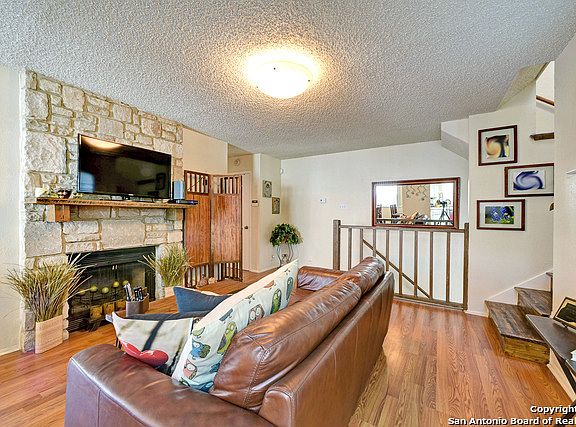 5th image of 14122 Churchill Estates Blvd APT 702