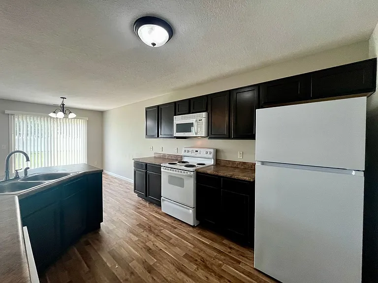 4367 Timber Creek Pkwy — Photo 13