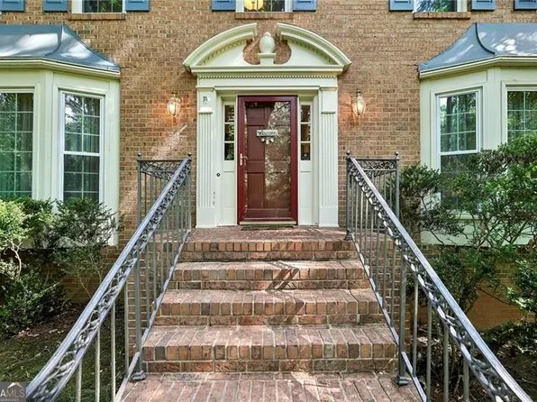 6051 Millstone Run, Stone Mountain, GA 30087