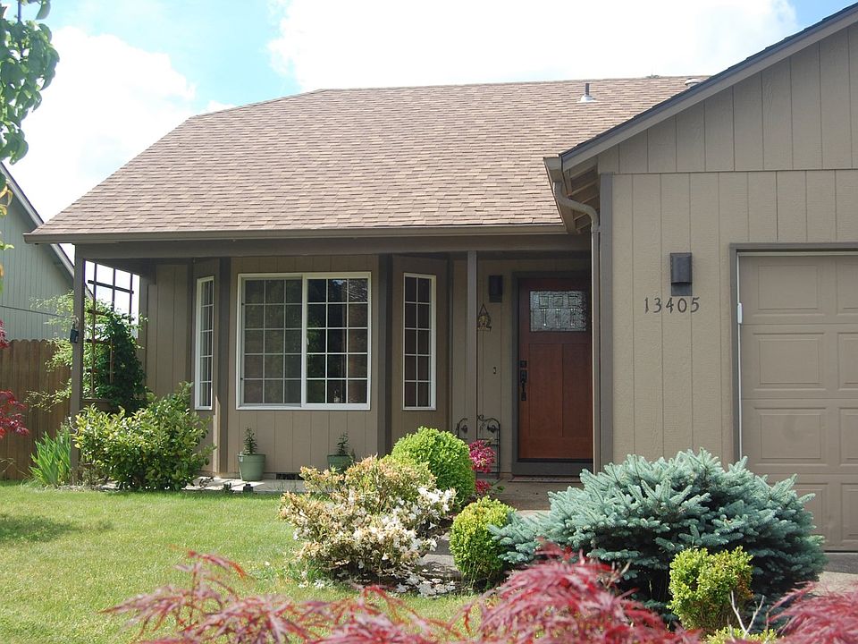 1st image of 13405 NE 92nd St