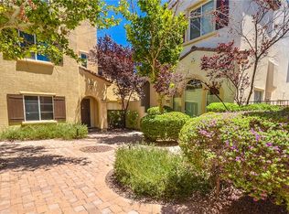 1908 Hollywell St, Las Vegas, NV 89135