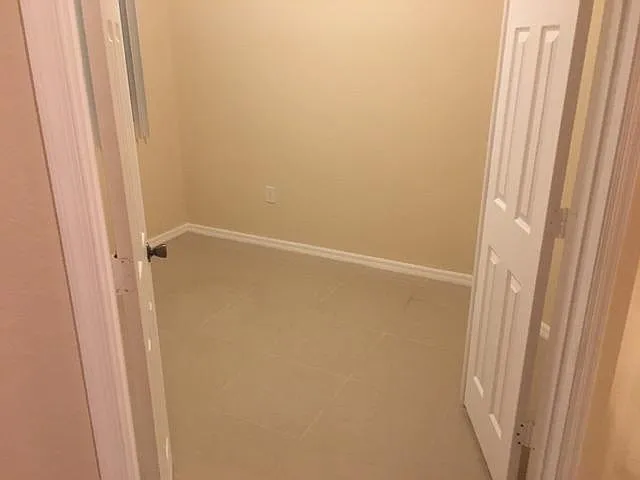 260 Crestwood Cir #102 — Photo 3