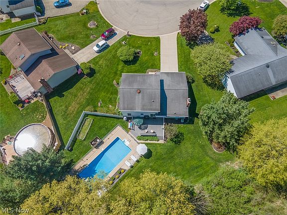 5th image of 609 Cathyann Dr