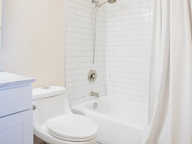 7921 E Joshua Tree Ln — Photo 19