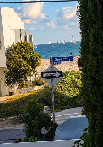 25 Privateer St — Photo 4