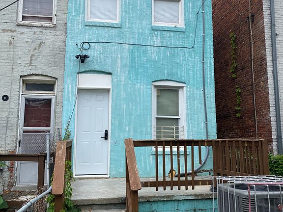 2nd image of 511 N Pulaski St #D-650
