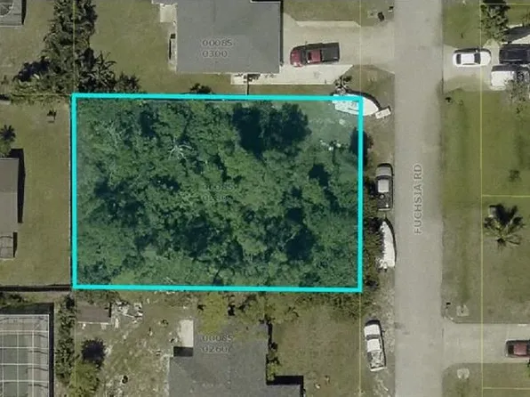 18274 Fuchsia RD, FORT MYERS, FL 33967