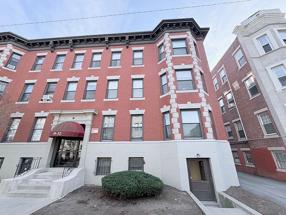 1st image of 32A Glenville Ave #32A