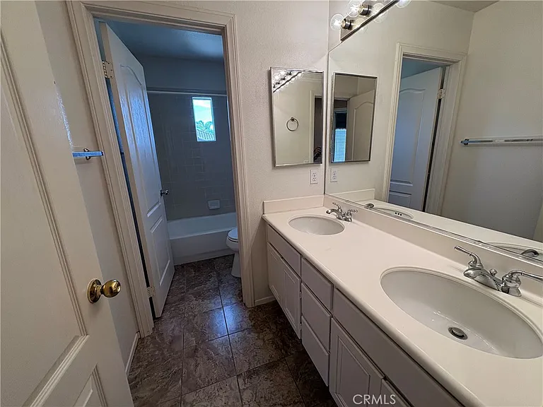 7147 Tanager Dr — Photo 25