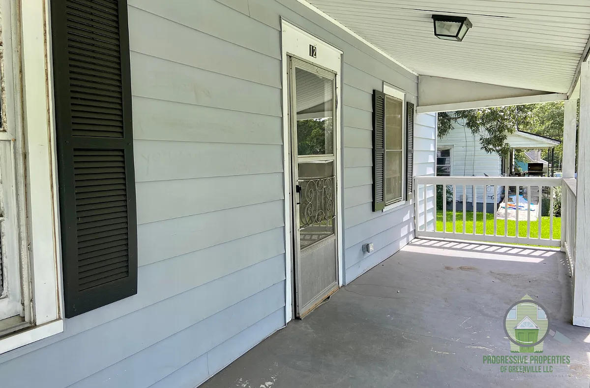 12 Woodward Street - 1 — Photo 2