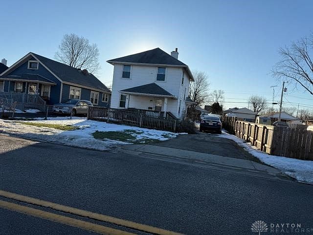 1st image of 2412 Neva Dr