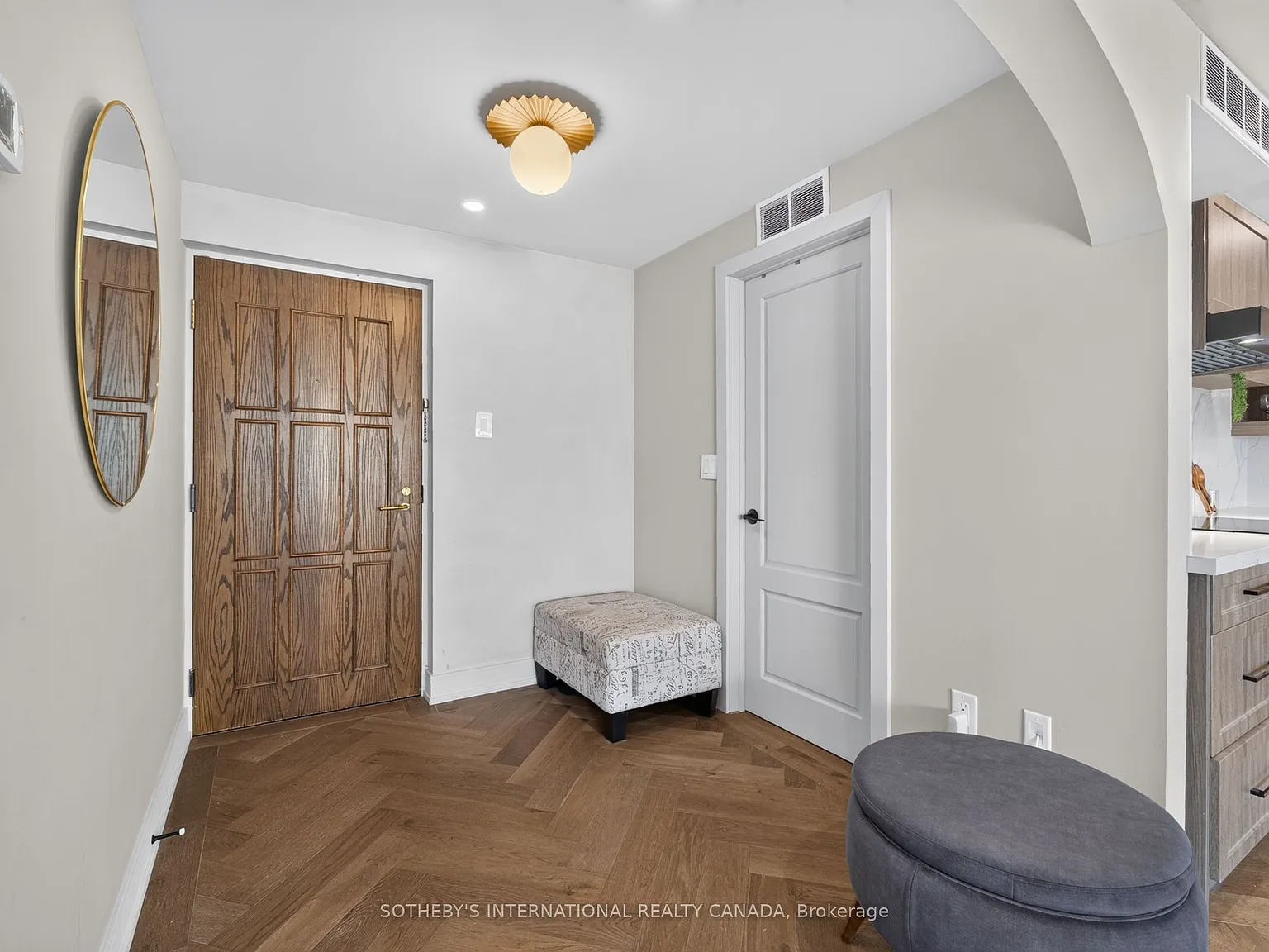 2 bed, $4,500 — Photo 2