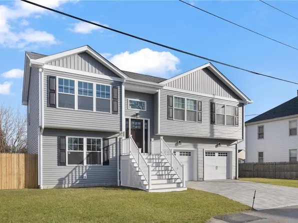 99 Draper St, Pawtucket, RI 02861