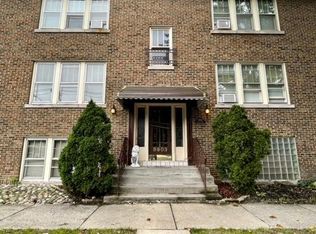 8903 Lincoln Ave #2, Brookfield, IL 60513