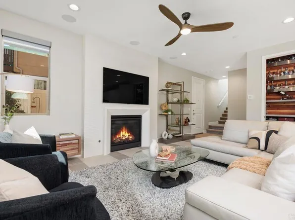 3119 Salina Rd, Carlsbad, CA 92010