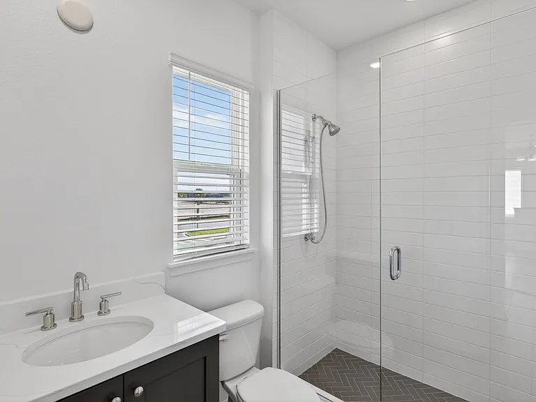 2926 Sail House Dr — Photo 6