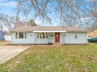 308 S Ridgeview Rd, Olathe, KS 66061