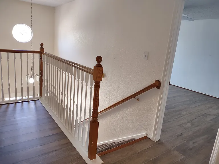 8721 Limestone Dr — Photo 10