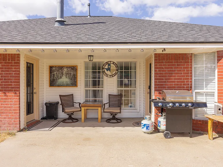 1314 Mullins Loop S — Photo 21