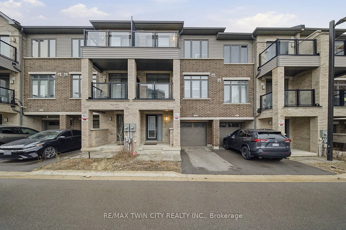 Photo 1 of 27 - 585 Colborne St E #1113 - Brantford, ON Primary Photo - 585 Colborne St E #1113