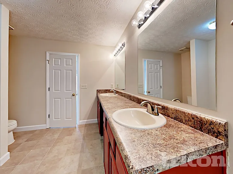 3590 Cameron Hills Pl — Photo 9