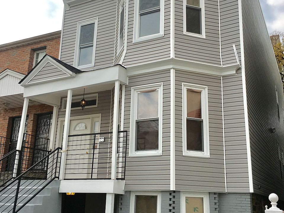 1st image of 800 Elsmere Pl