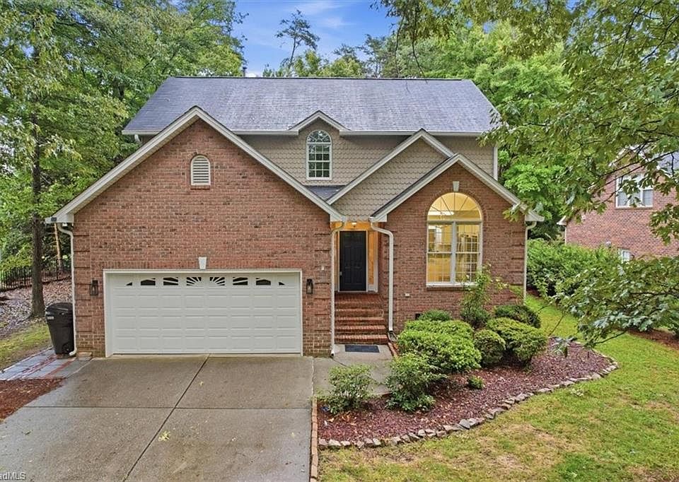 1st image of 3896 Waterview Rd