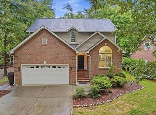 3896 Waterview Rd, High Point, NC 27265